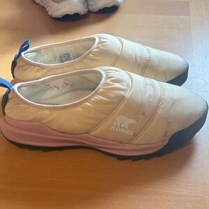 Sorel Cream and Pink Quilted Slip-Ons